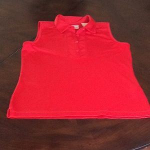 Great basic sleeveless golf polo